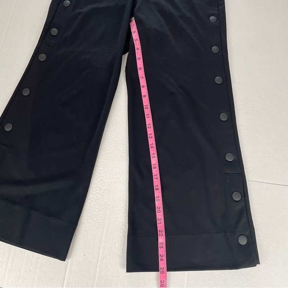 CAbi Black Cropped Pants - Picture 10 of 10